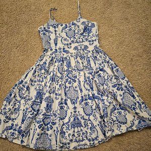 Bernie Dexter Chelsea High Tea, GUC, sz L